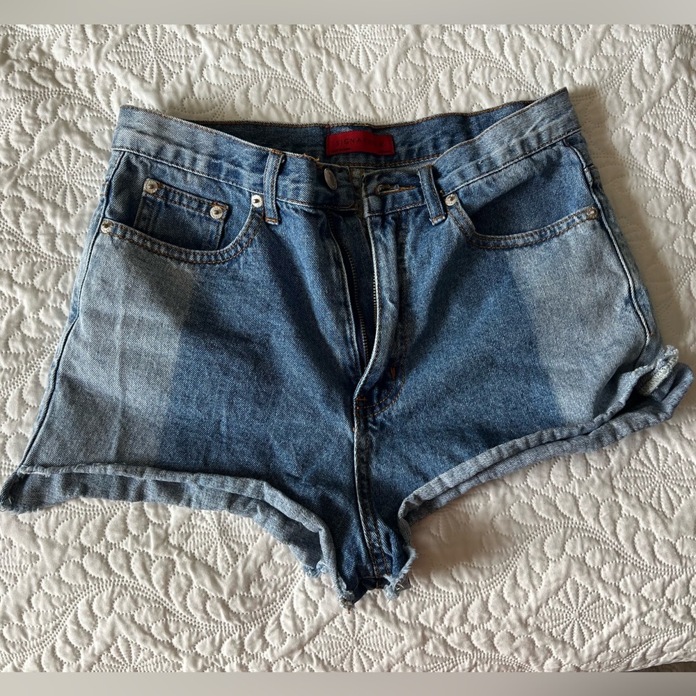 Signature8 Blue Denim with Red Label